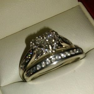 Gorgeous Diamond ring set